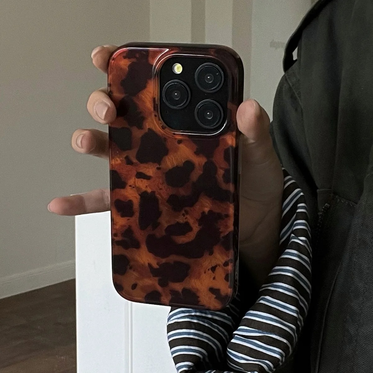Retro Amber Textuur Laser Tele - Phone Cases Iphone 16 Pro recensie en prijs